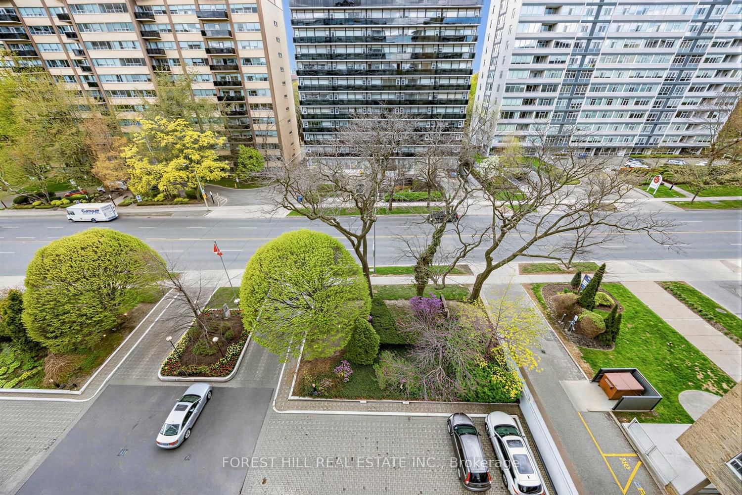 561 Avenue Road, Unit 803-4 - Photo 21