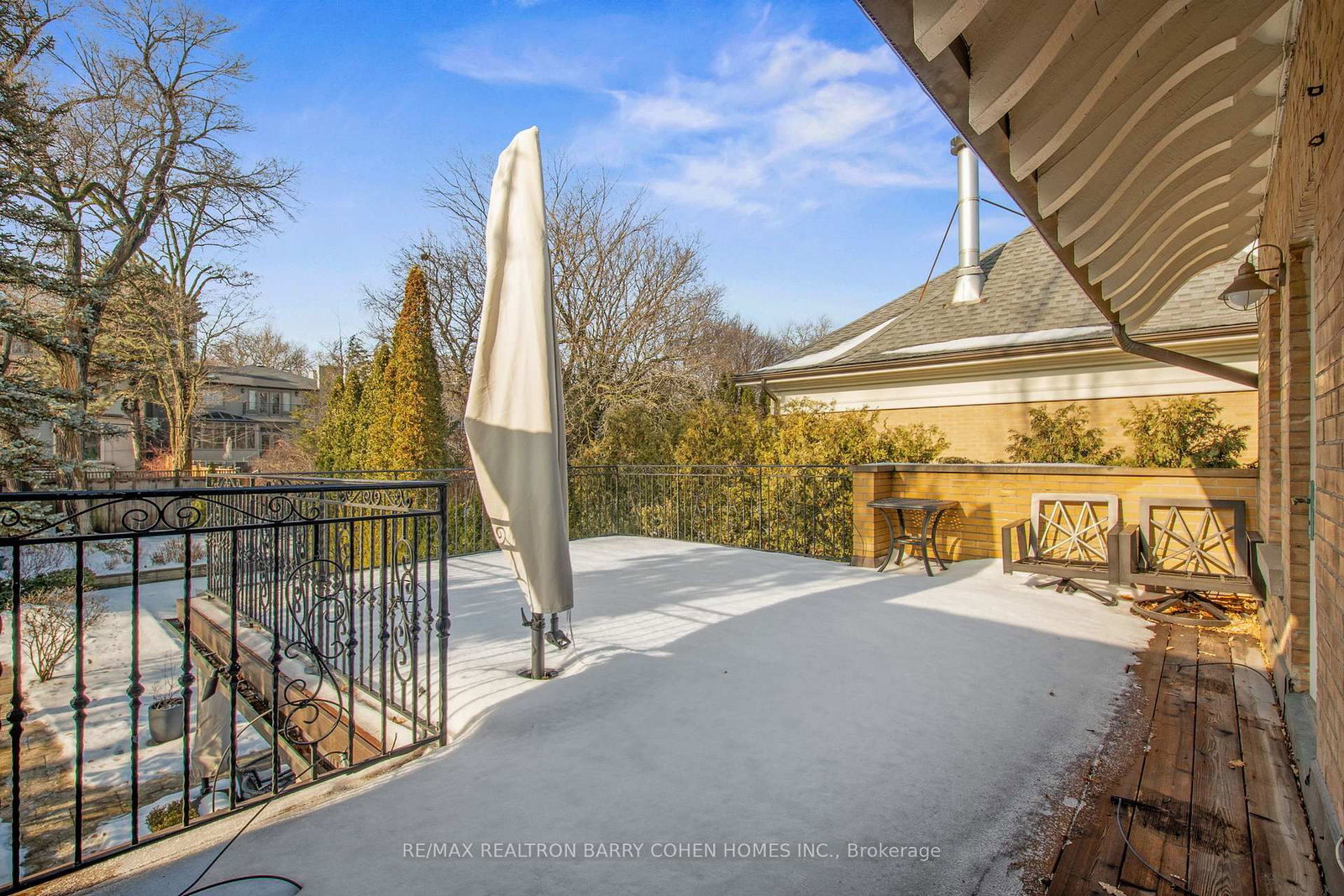 302 Russell Hill Road - Photo 26