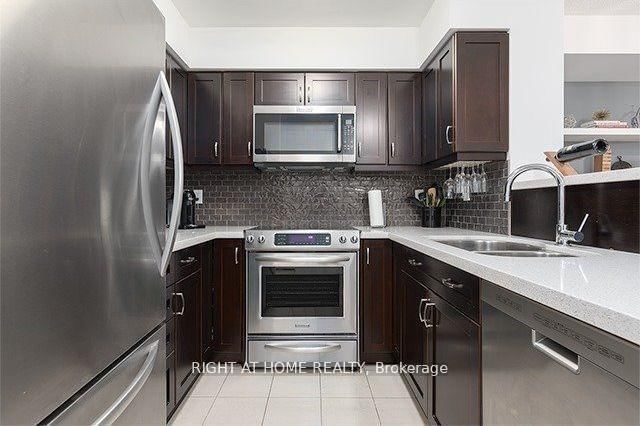 3201 - 4978 Yonge Street