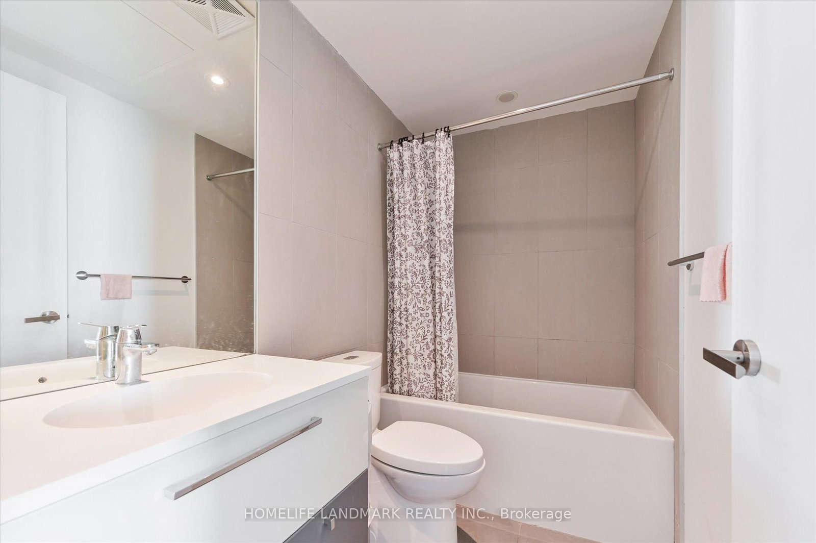 15 Grenville Street, Unit 5002 - Photo 13