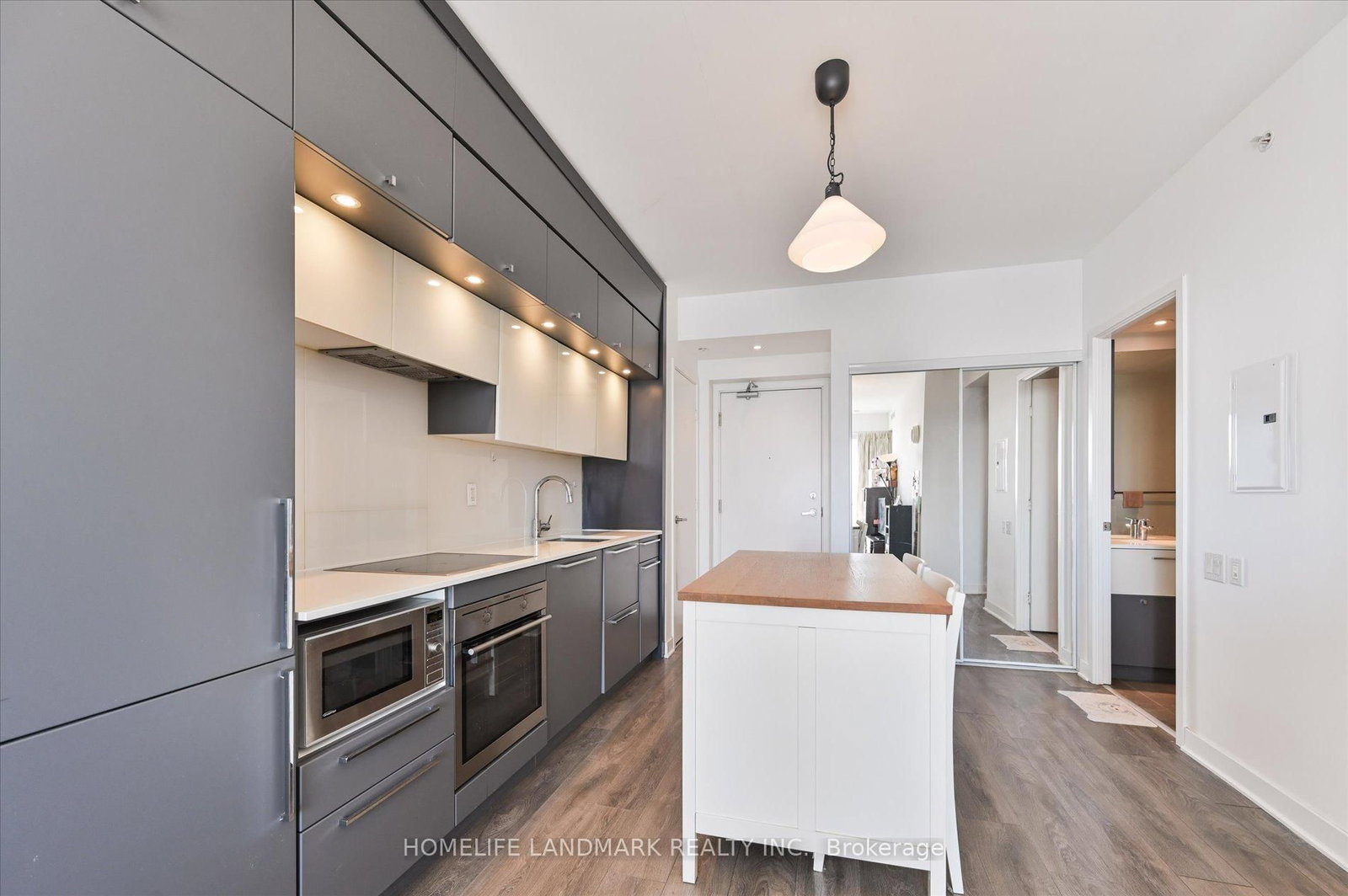 15 Grenville Street, Unit 5002 - Photo 9