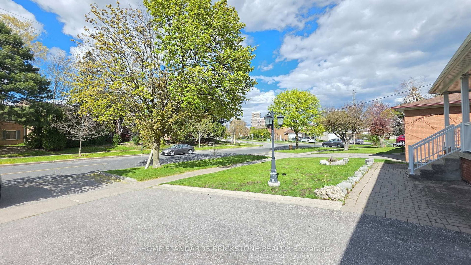 142 Cactus Avenue - Photo 2