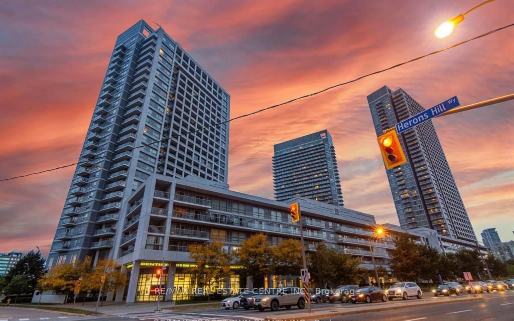 2035 Sheppard Avenue E, Unit 126