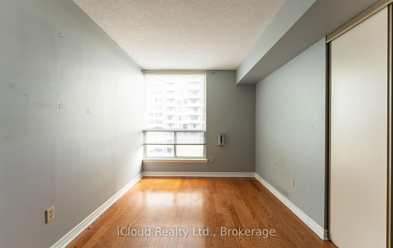 30 Holly Street, Unit 901 - Photo 21