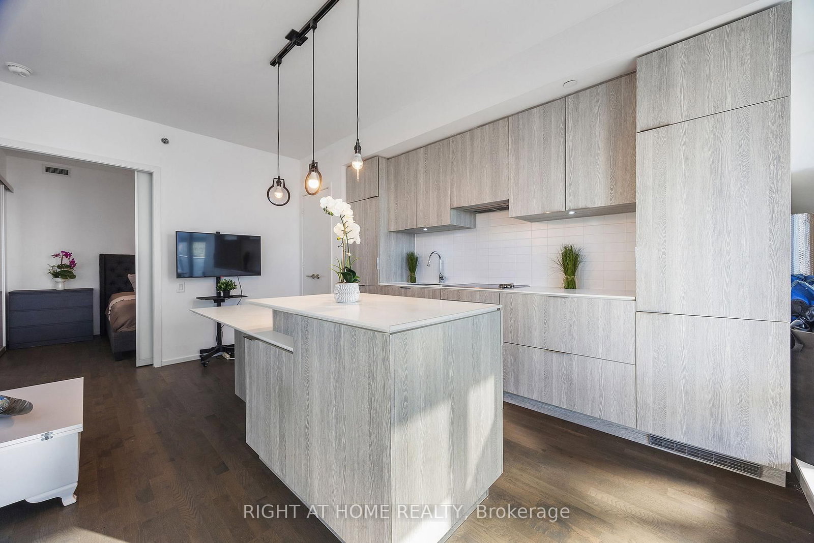 5 St. Joseph Street, Unit 3403 - Photo 8