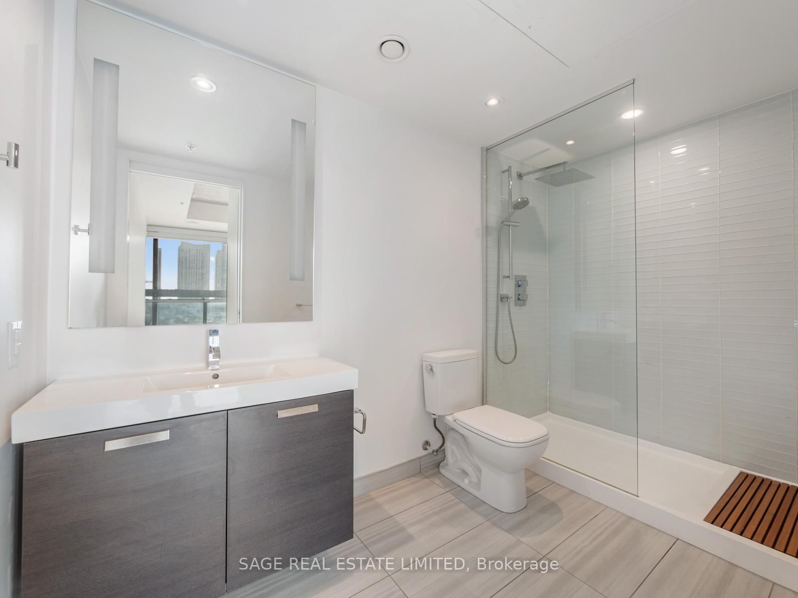 629 King Street W, Unit 929 - Photo 10