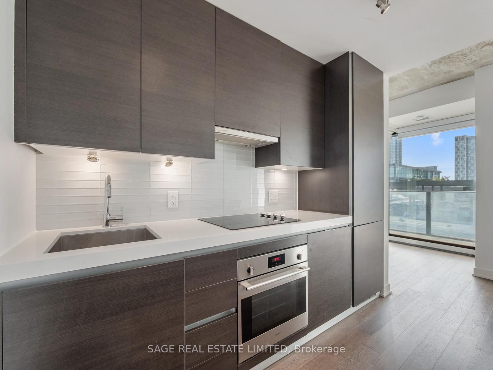 629 King Street W, Unit 929 - Photo 3