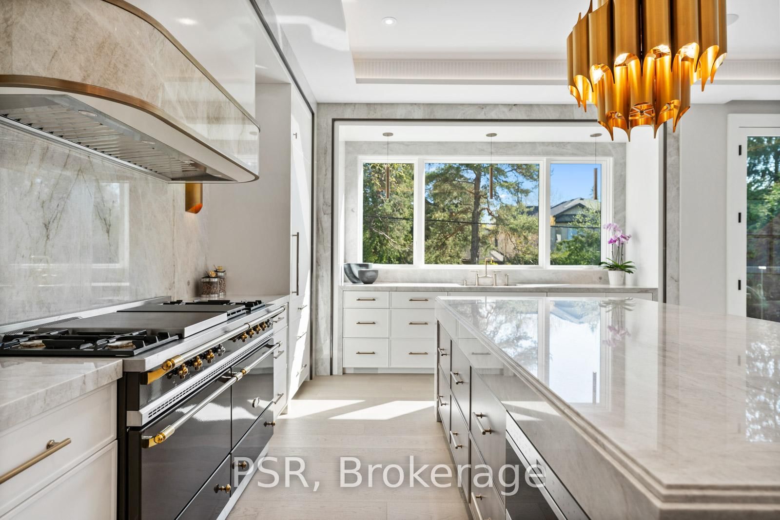 117 Yonge Boulevard - Photo 11