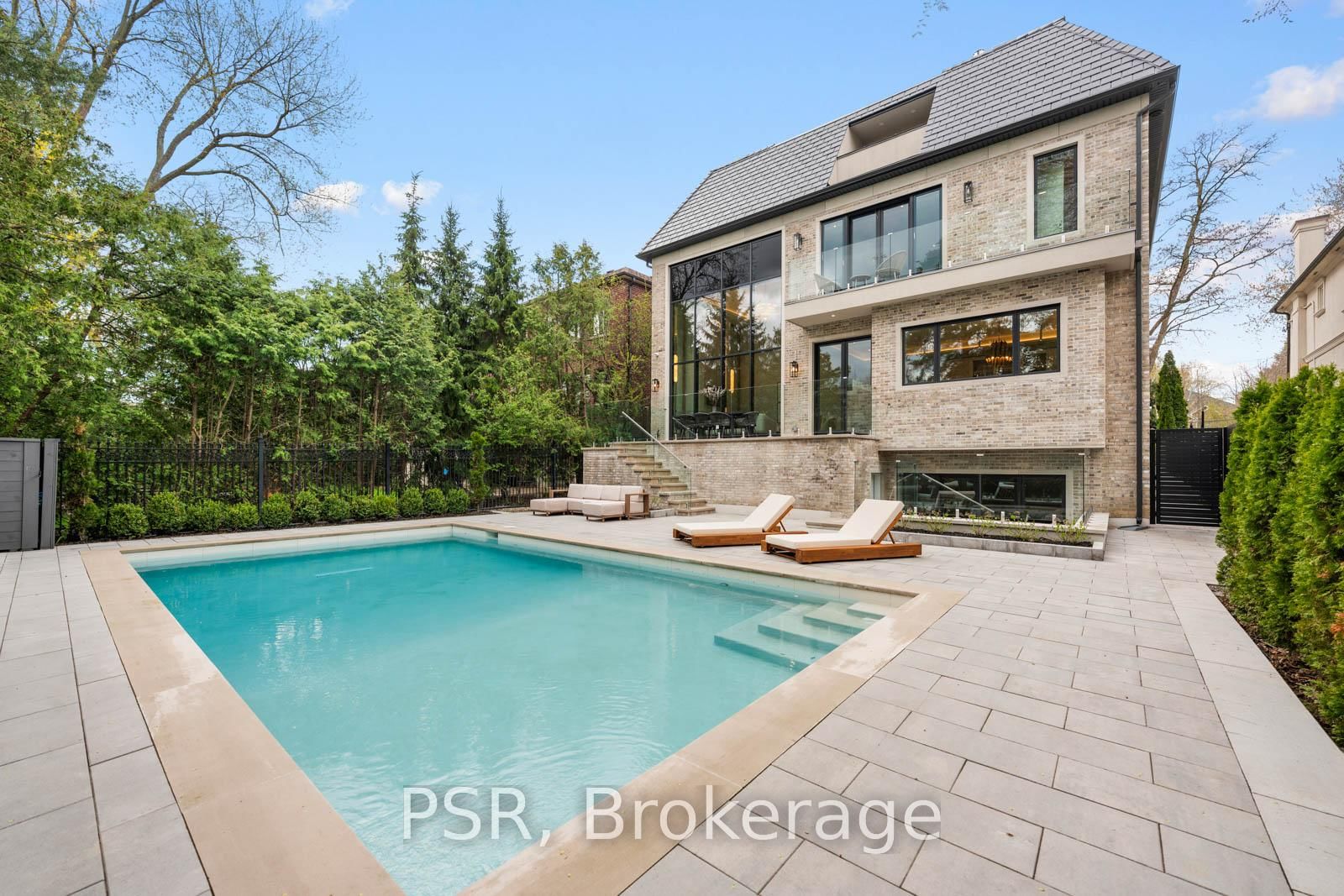 117 Yonge Boulevard - Photo 47