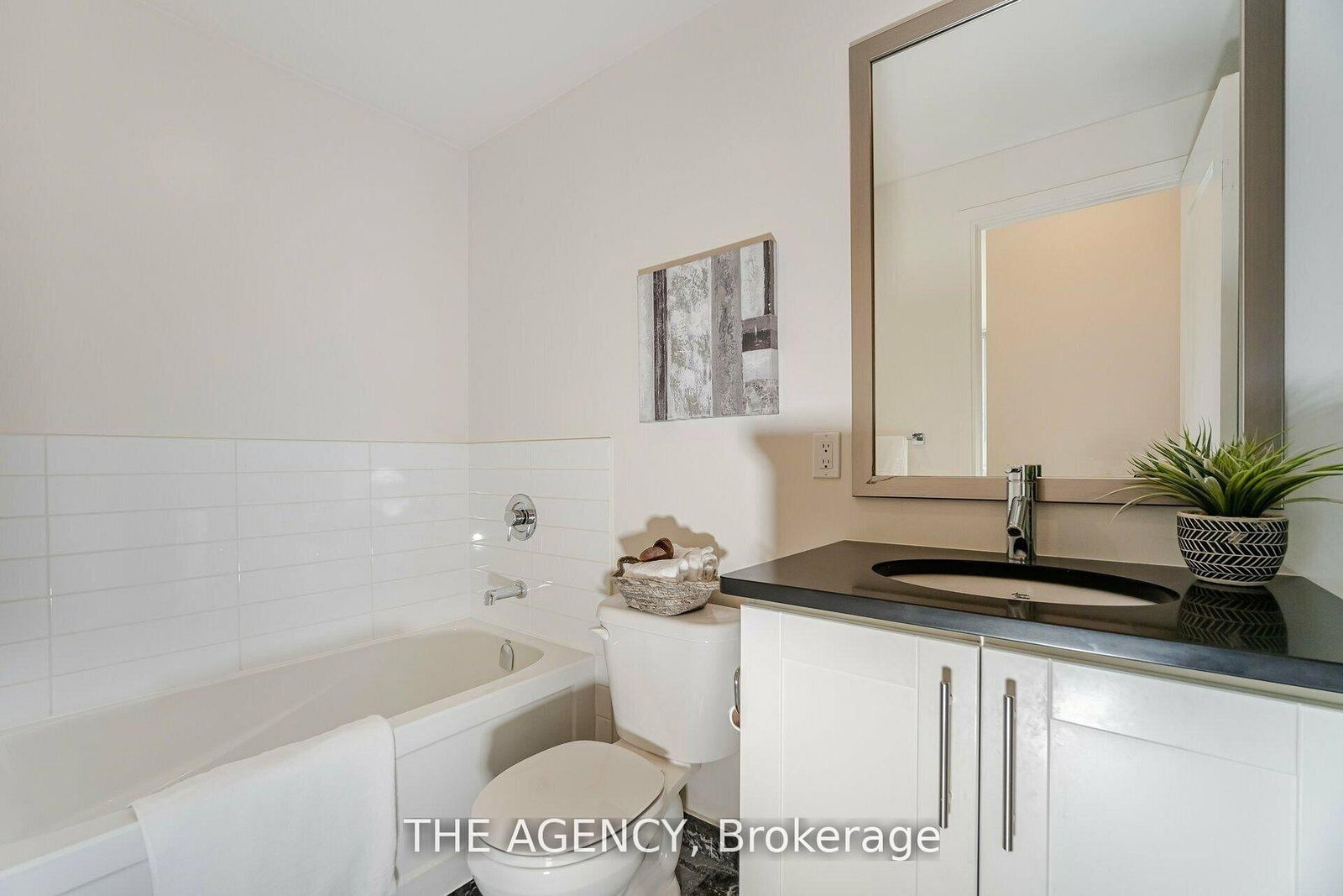 825 Church Street, Unit 105 - Photo 22