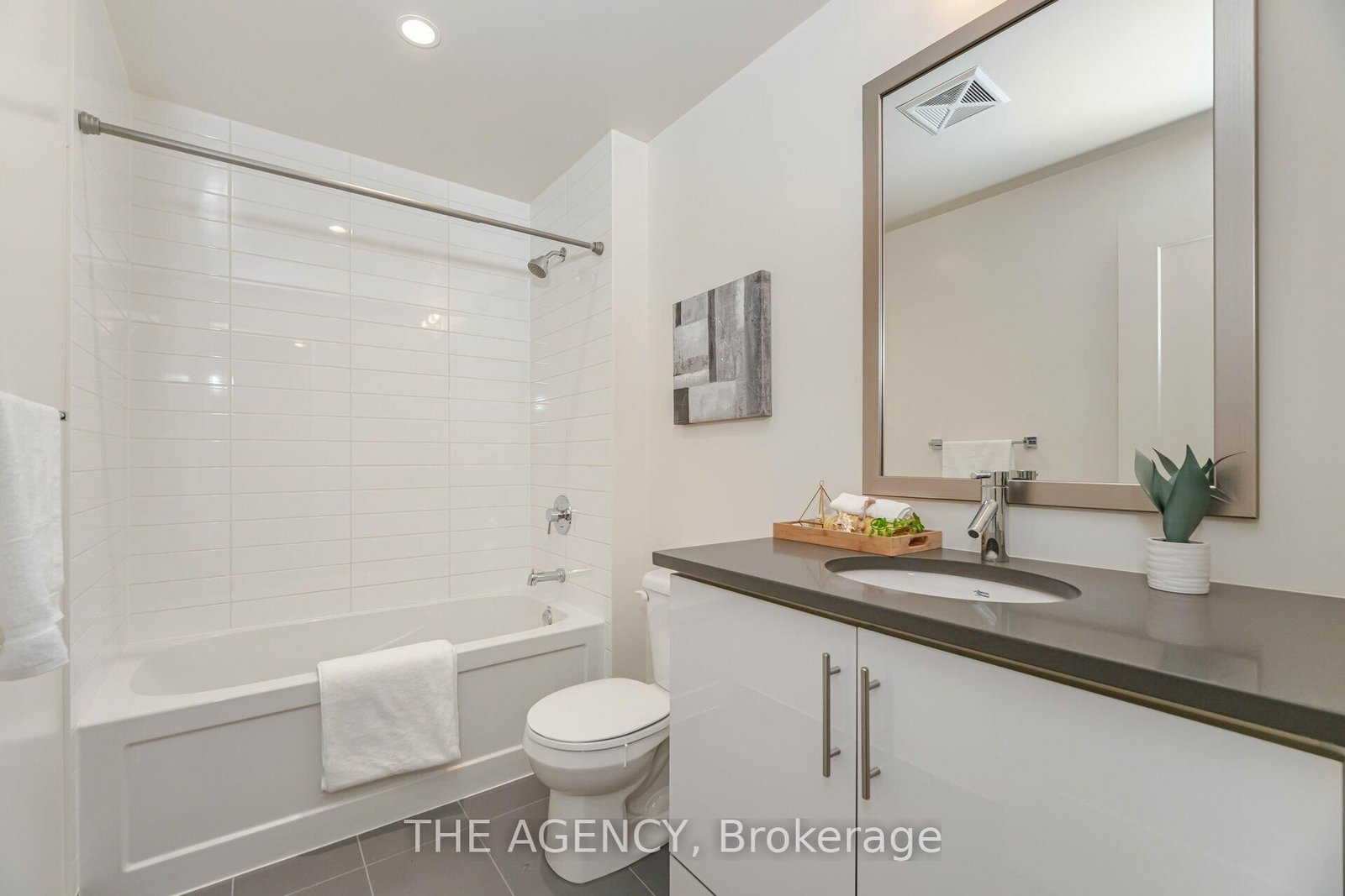 825 Church Street, Unit 105 - Photo 27