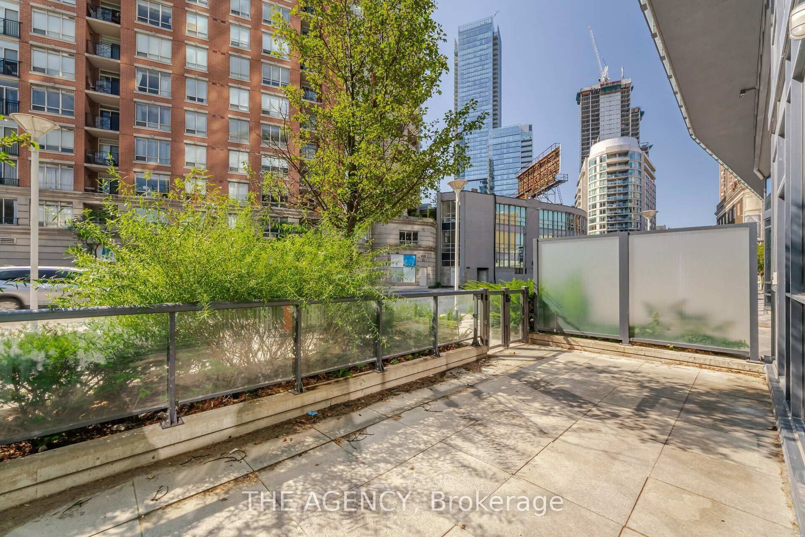 825 Church Street, Unit 105 - Photo 30