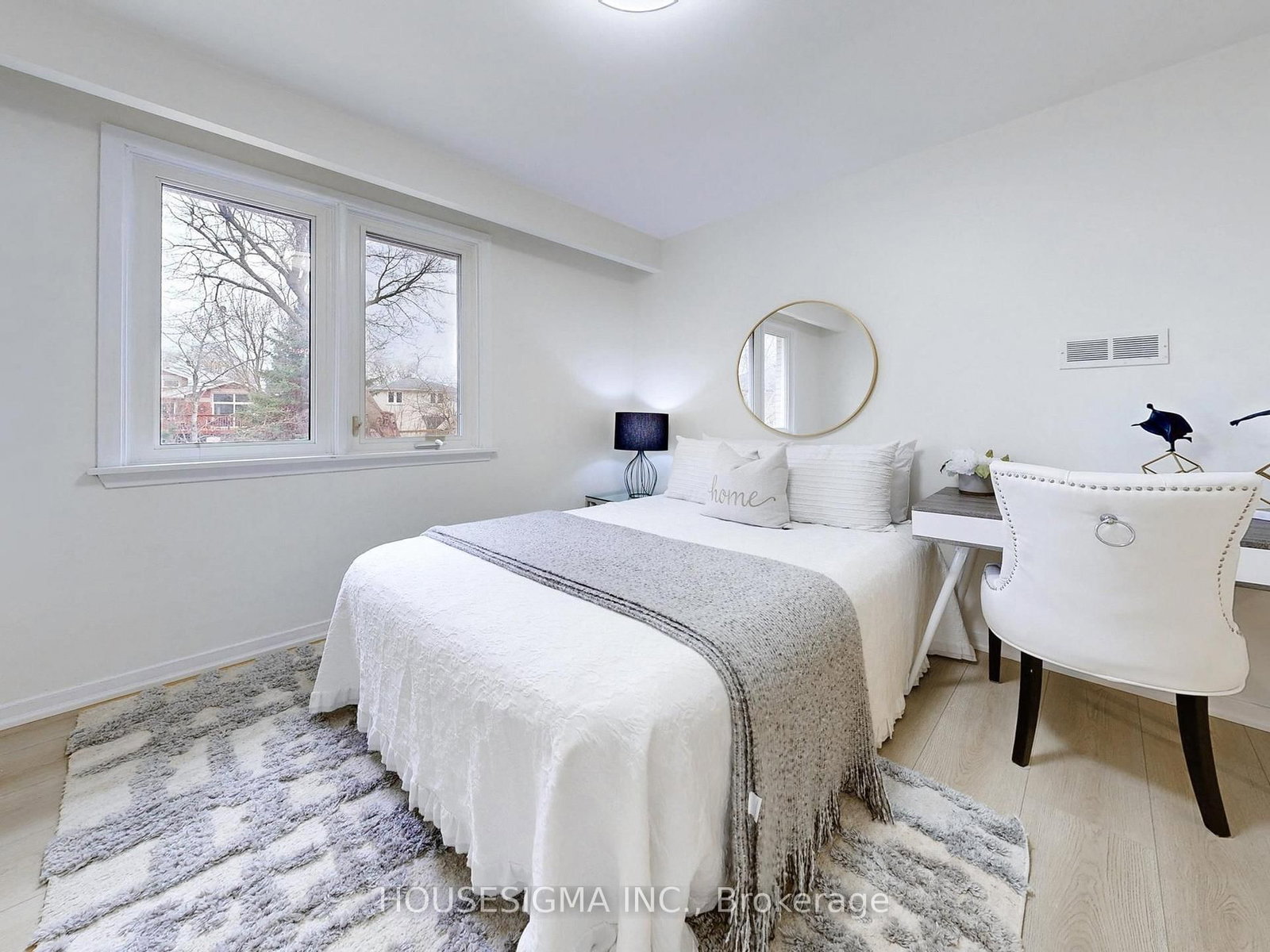 423 Connaught Avenue - Photo 18