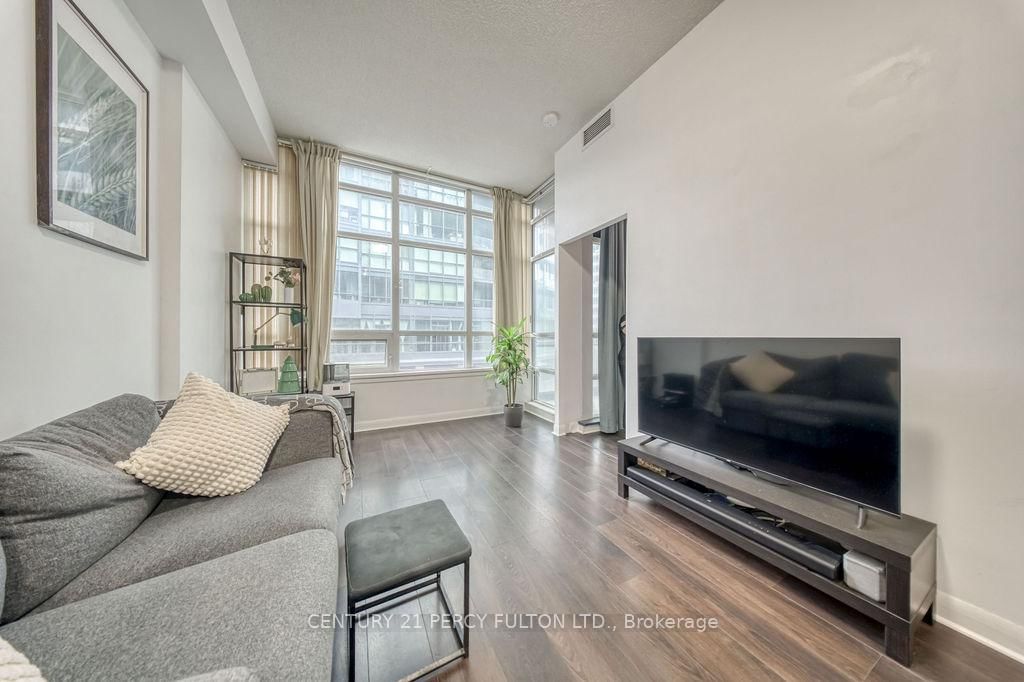 15 Bruyeres Mews, Unit 710 - Photo 12