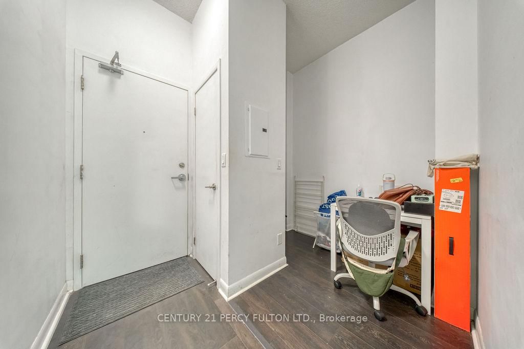 15 Bruyeres Mews, Unit 710 - Photo 5