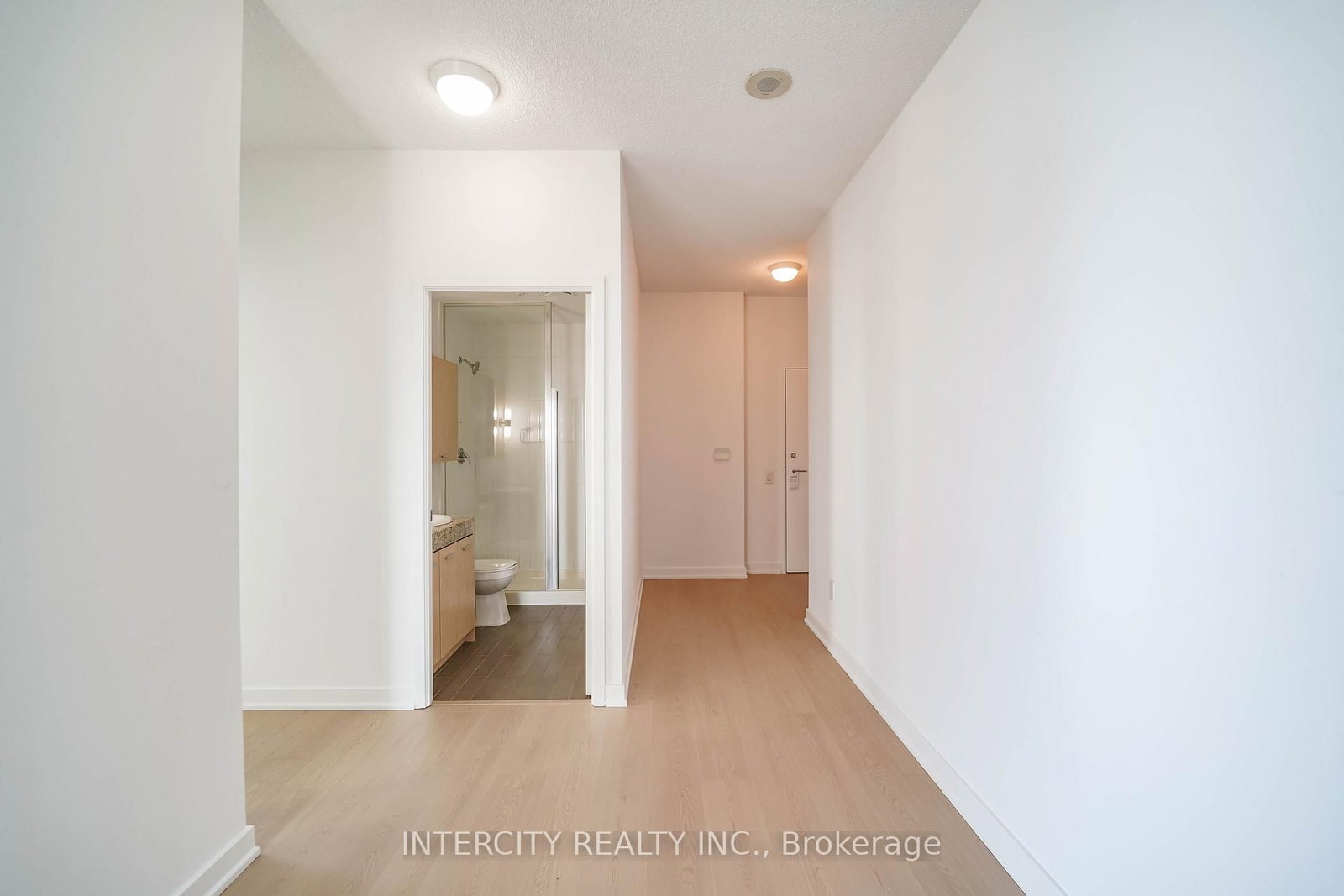 29 Singer Court, Unit 3002 - Photo 14