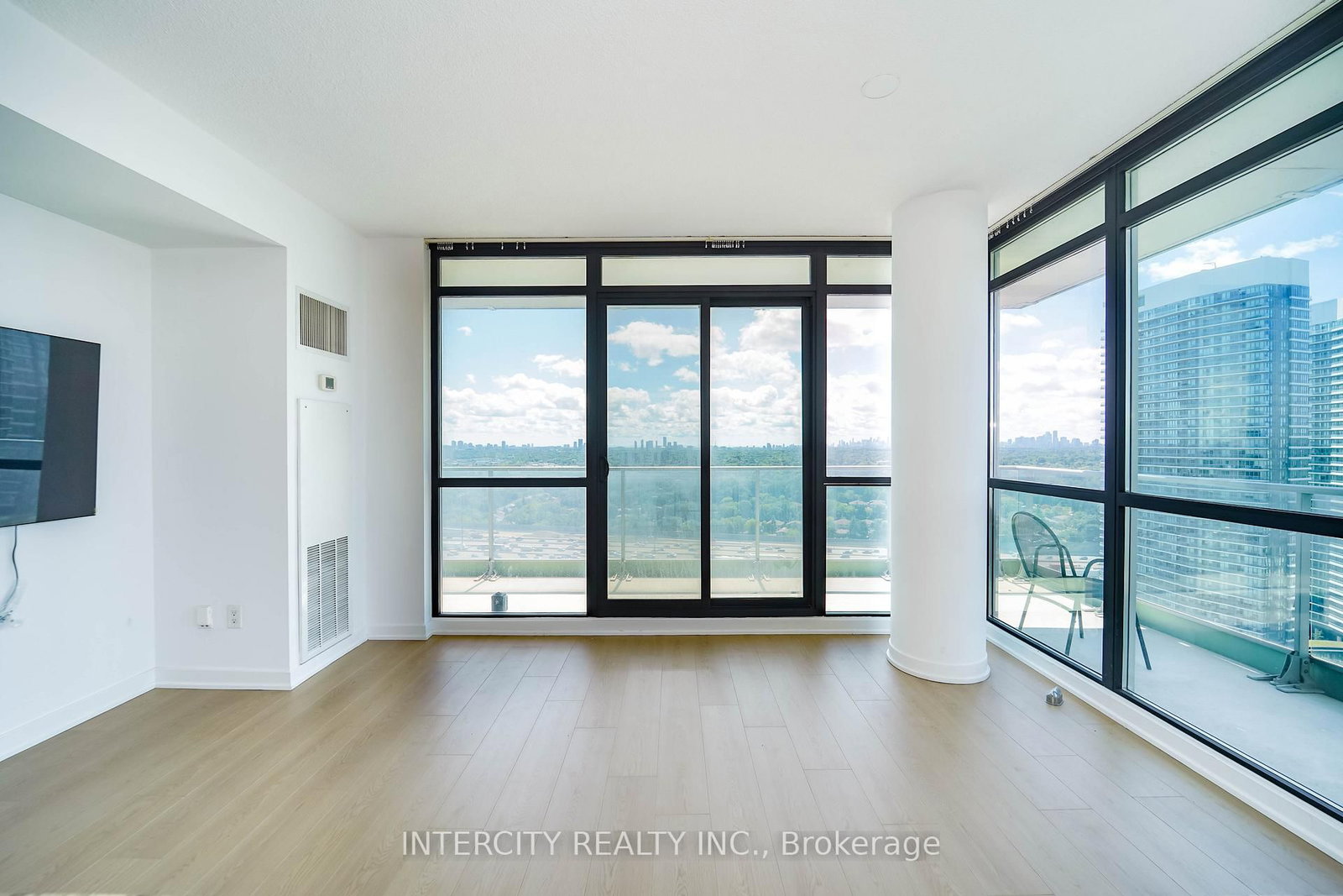 29 Singer Court, Unit 3002 - Photo 36