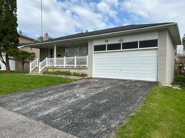 19 Sandbourne Crescent