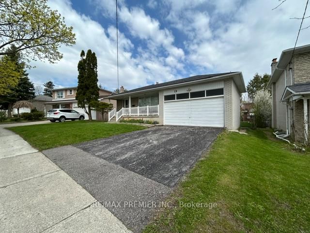 19 Sandbourne Crescent