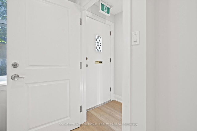 Main - 28 Strathgowan Avenue