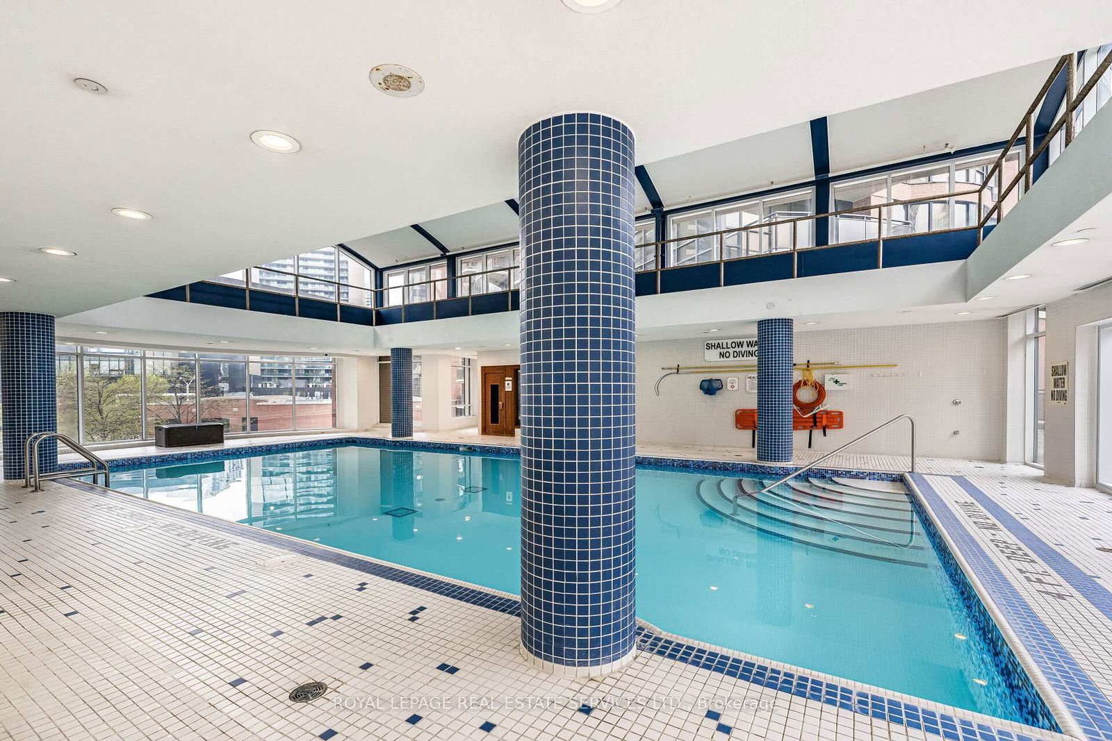 33 Sheppard Avenue E, Unit 2505 - Photo 38