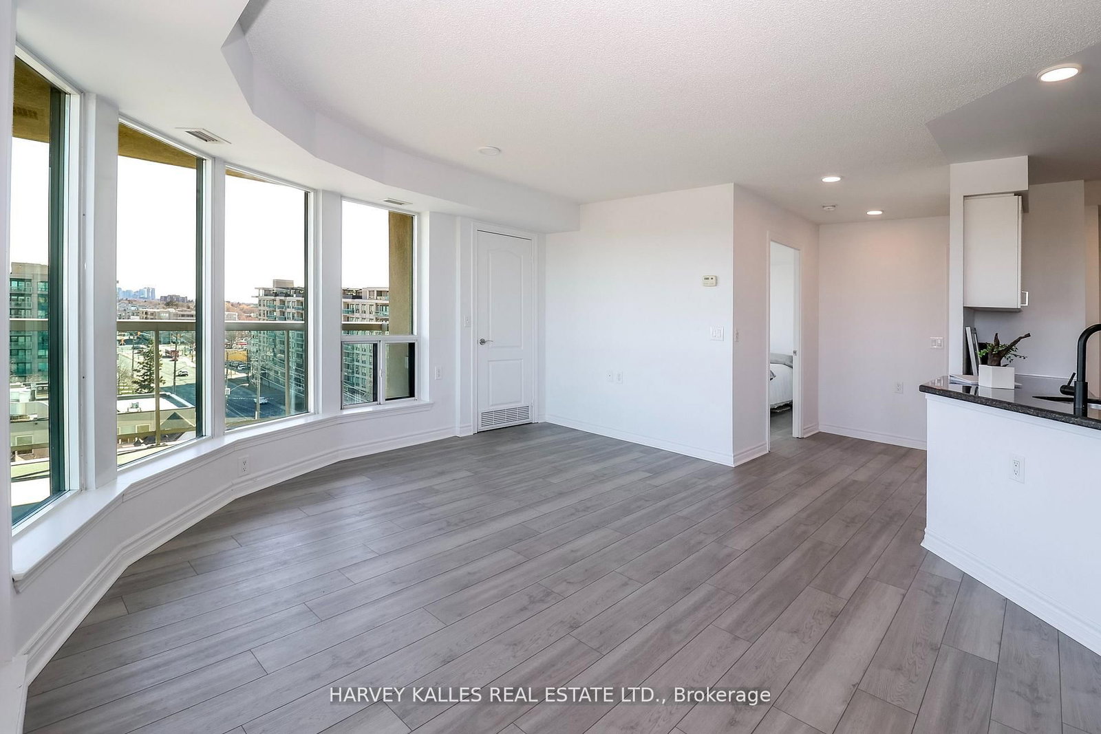 1030 Sheppard Avenue W, Unit 803 - Photo 10
