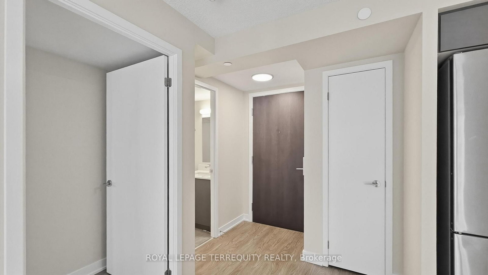 38 Monte Kwinter Court, Unit 527 - Photo 22