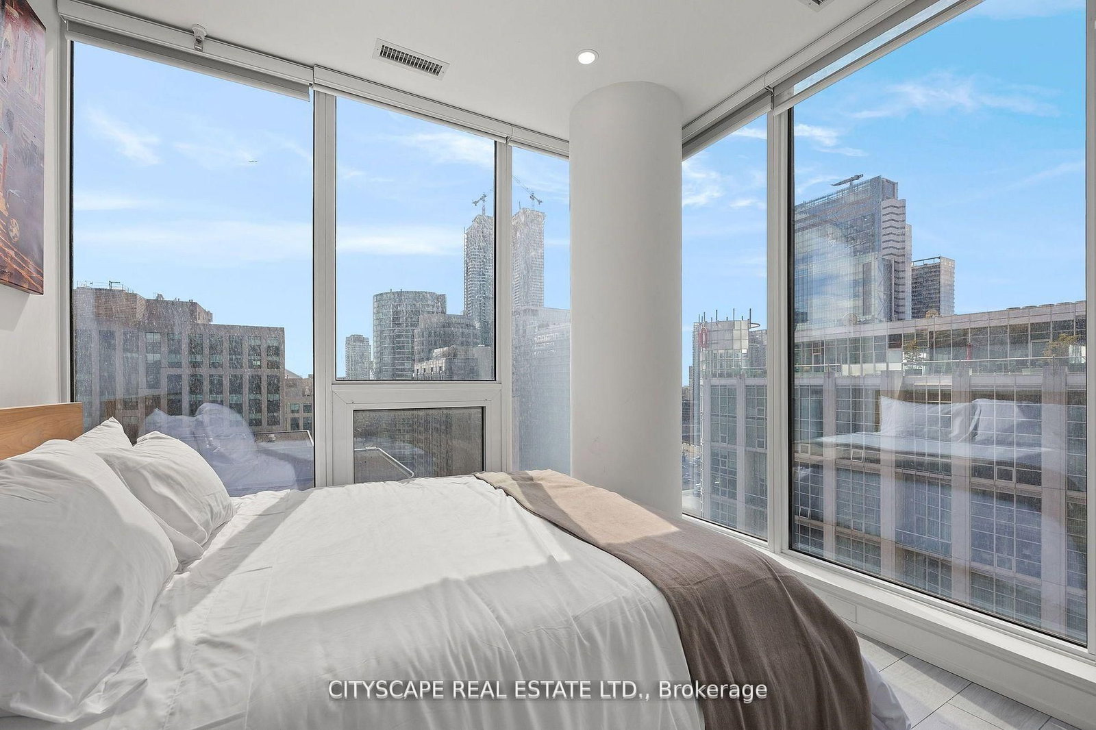 55 Mercer Street S, Unit 1802 - Photo 11