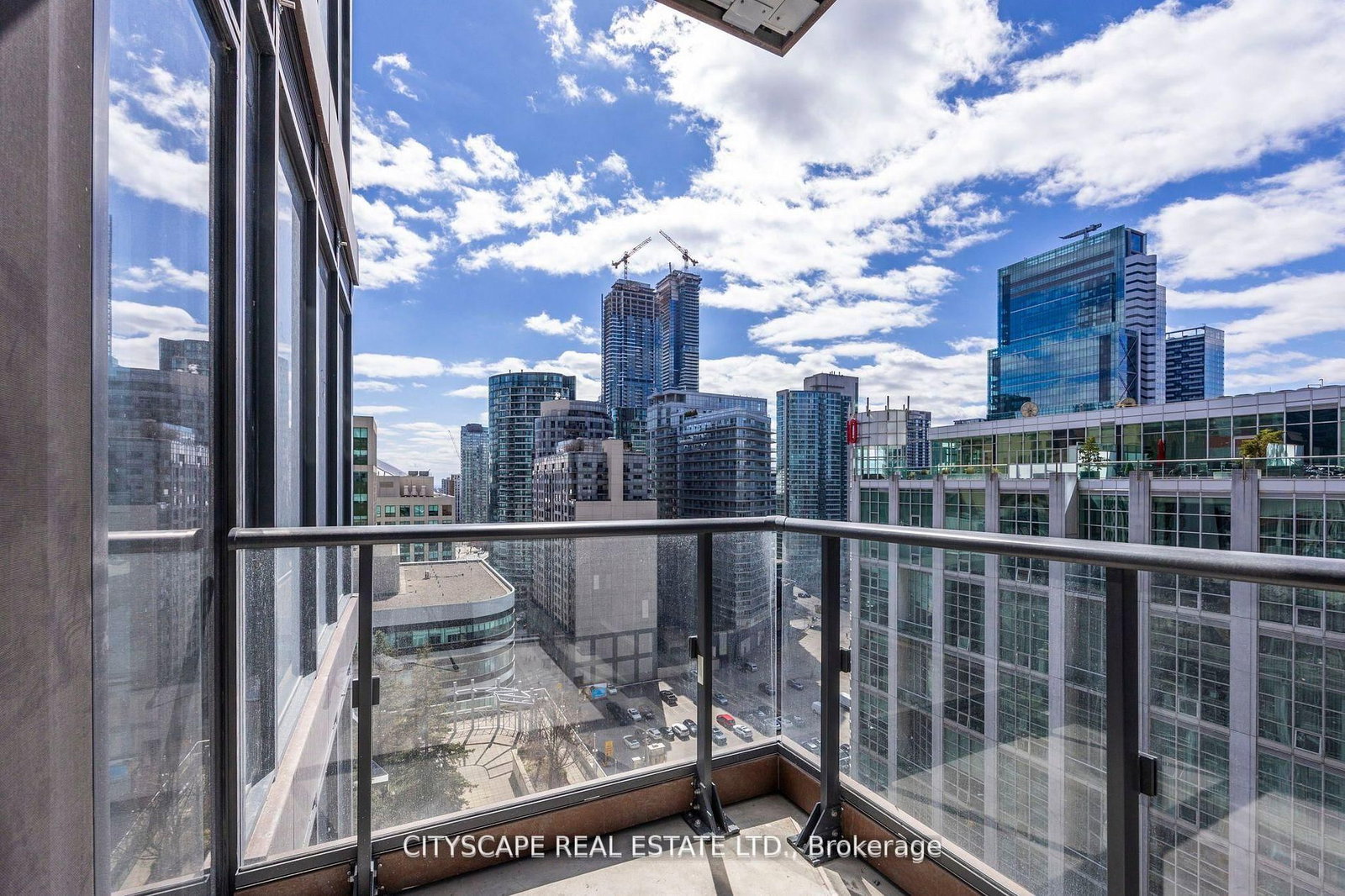 55 Mercer Street S, Unit 1802 - Photo 29
