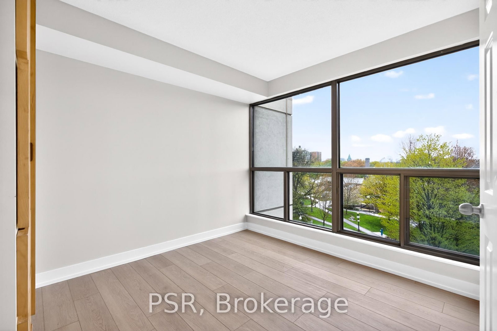 298 Jarvis Street, Unit 506 - Photo 17