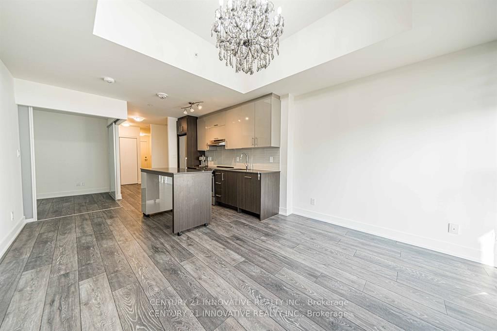 180 Fairview Mall Drive, Unit 517 - Photo 13