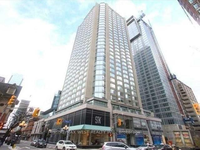 1209 - 155 Yorkville Avenue