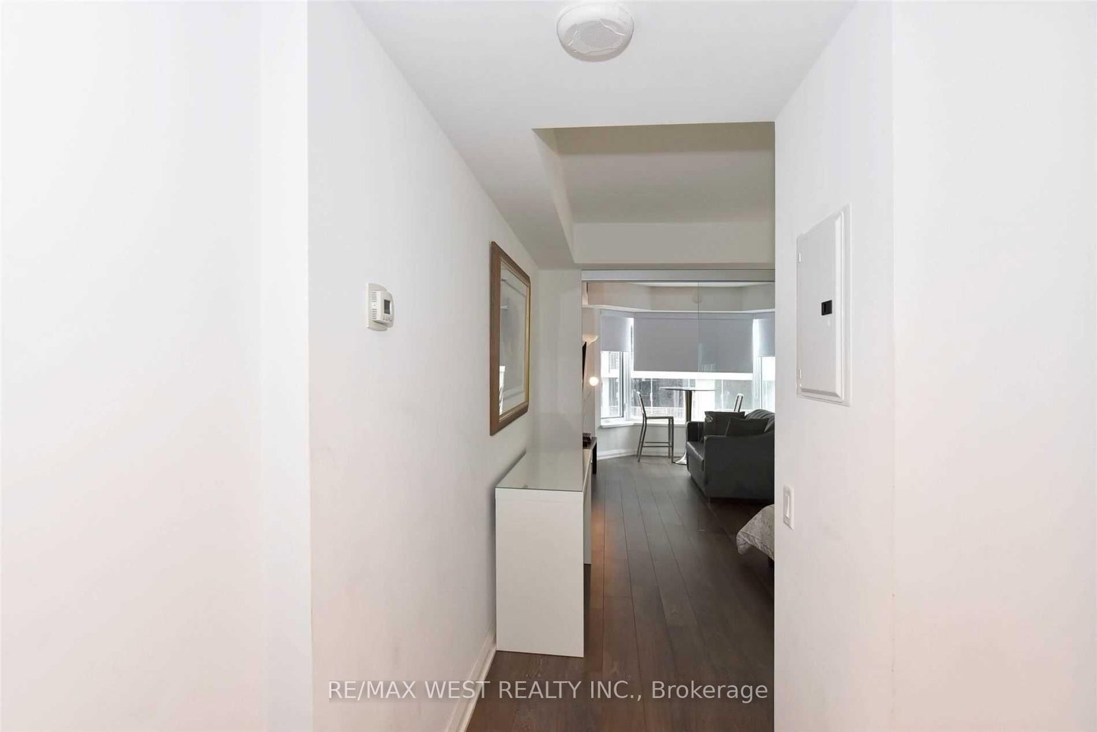 155 Yorkville Avenue, Unit 1209 - Photo 5