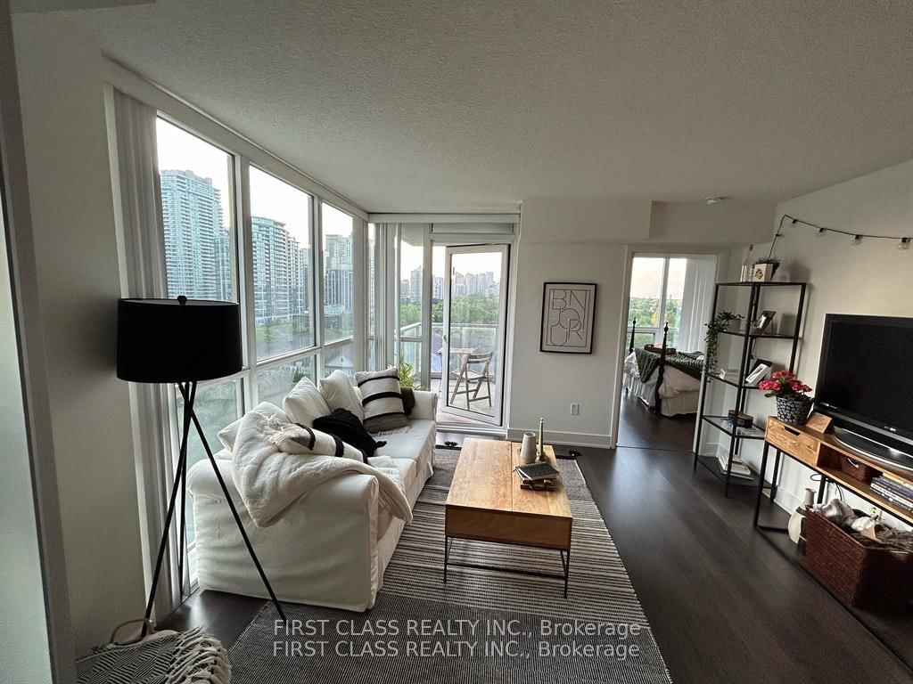 88 Sheppard Avenue E, Unit 1008 - Photo 4