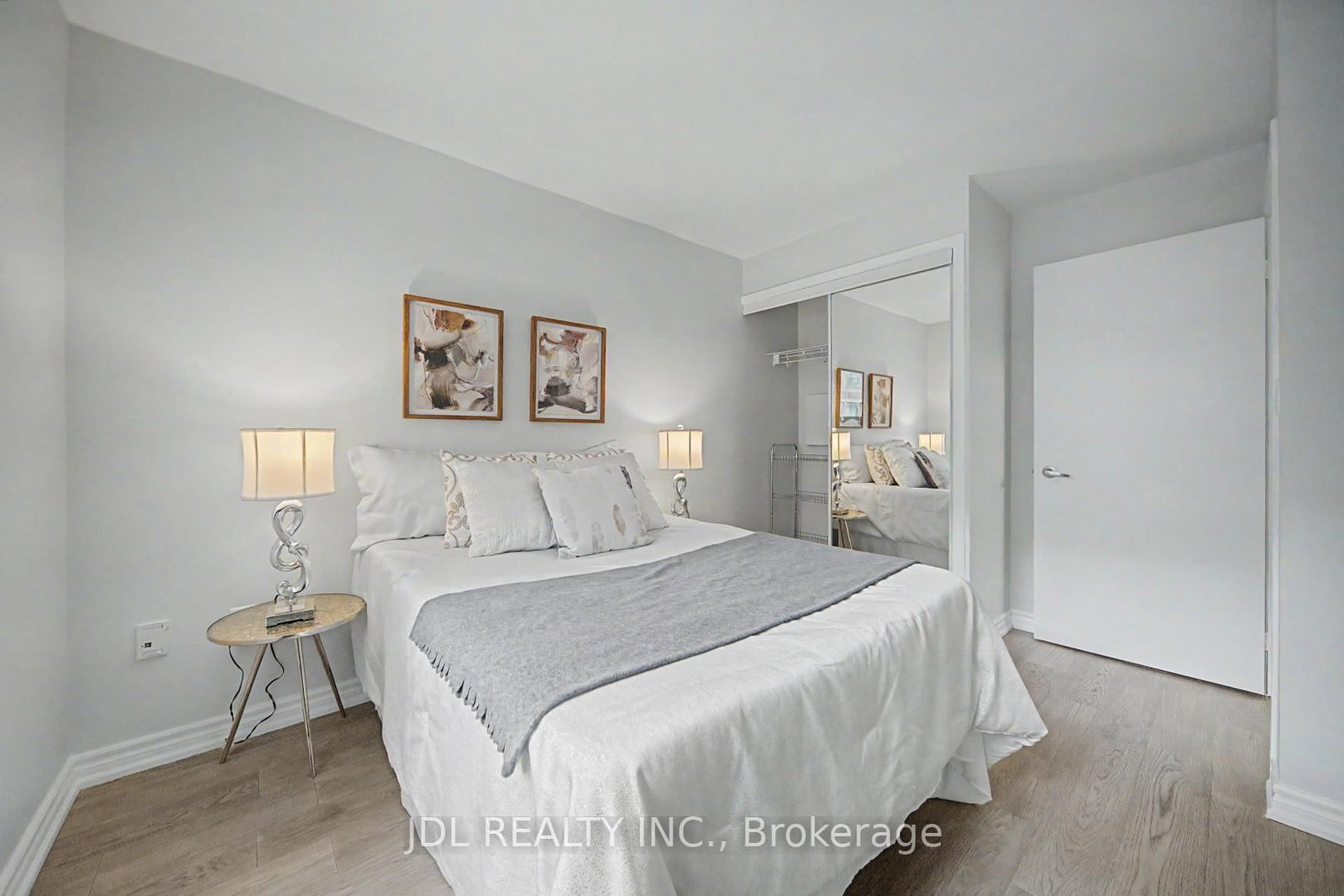 31 Brunel Court, Unit Th8 - Photo 19