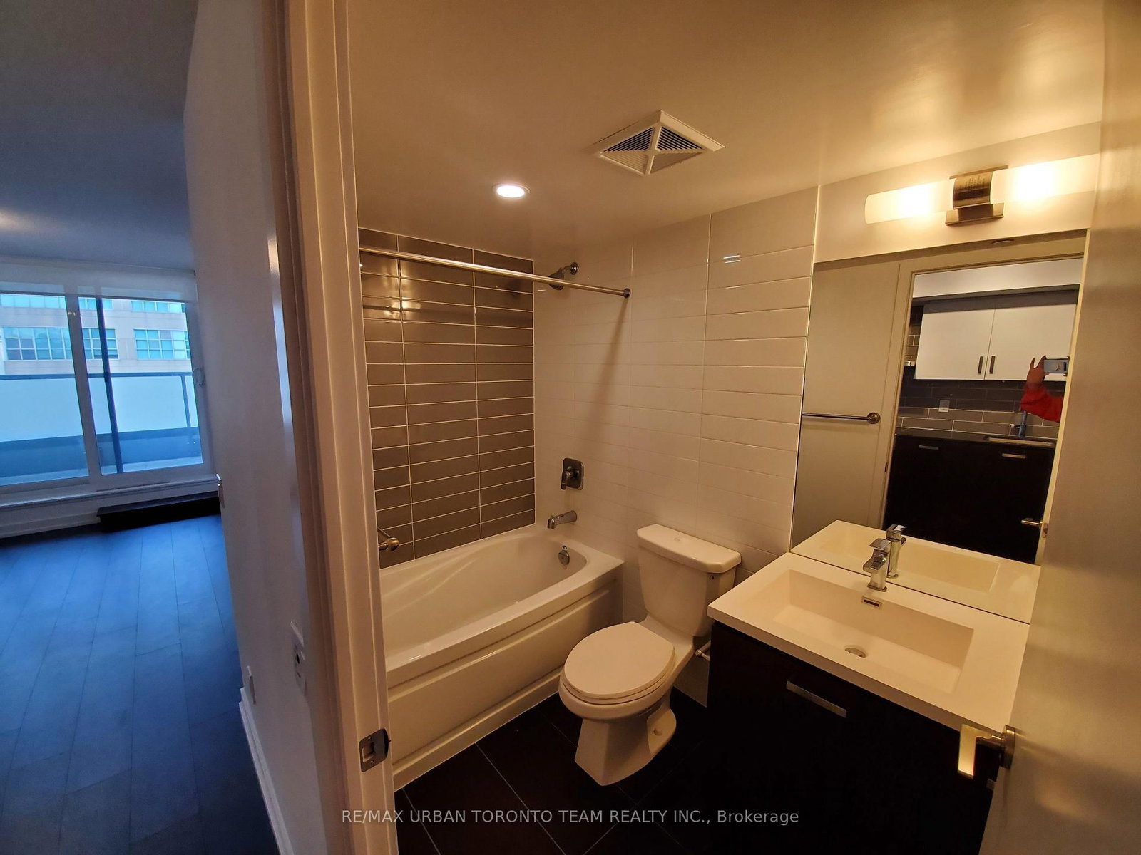 125 Redpath Avenue, Unit 308 - Photo 6