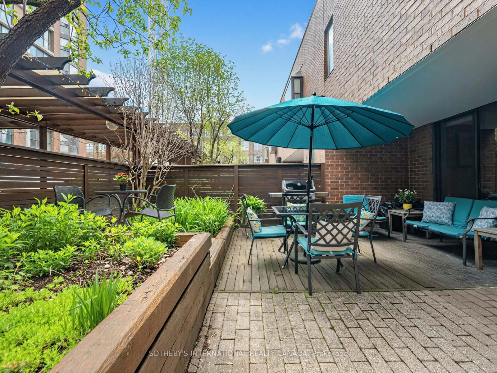 188 Spadina Avenue • #Th. 2 • Toronto, ON photo 26