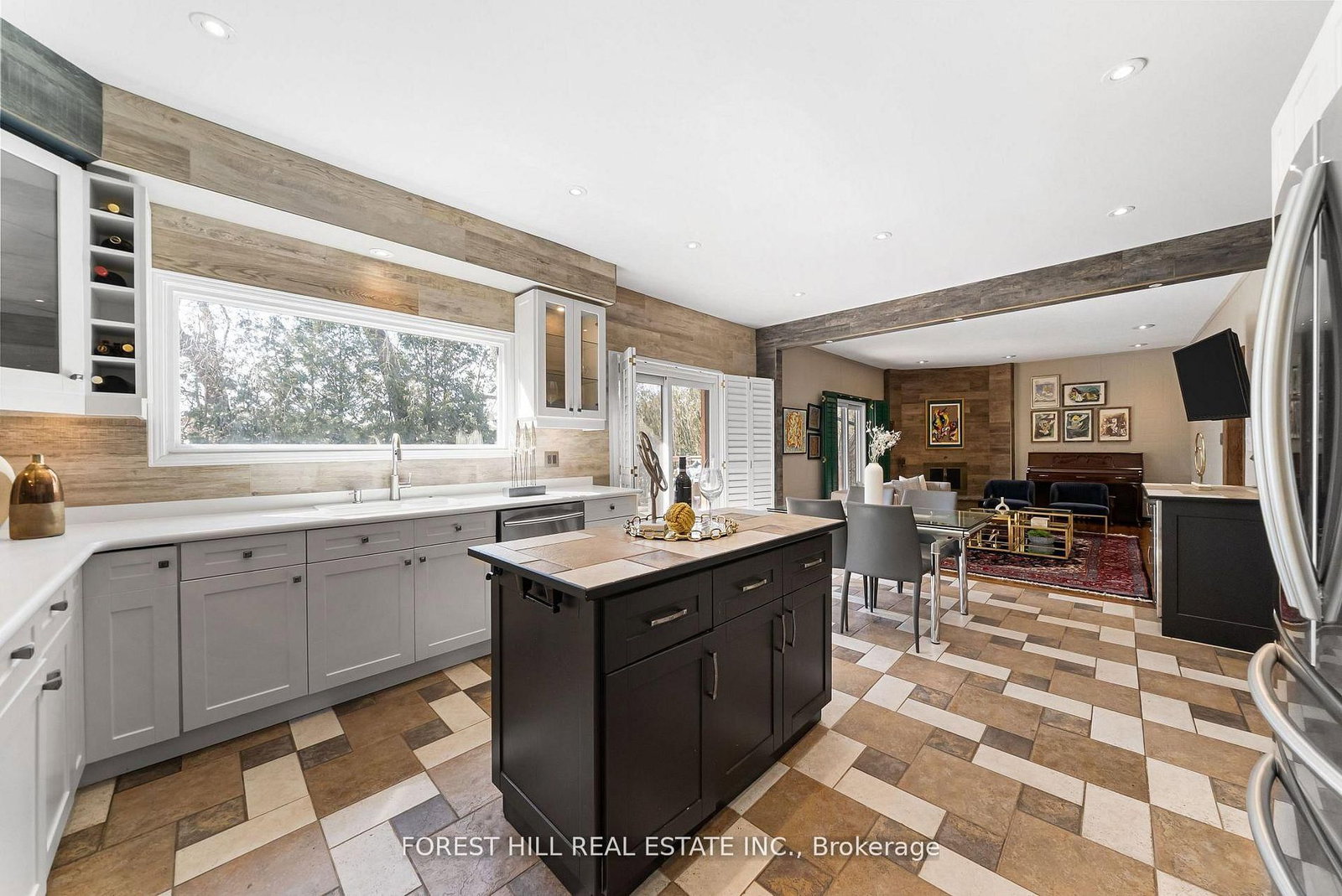 73 Garnier Court • Toronto, ON photo 20