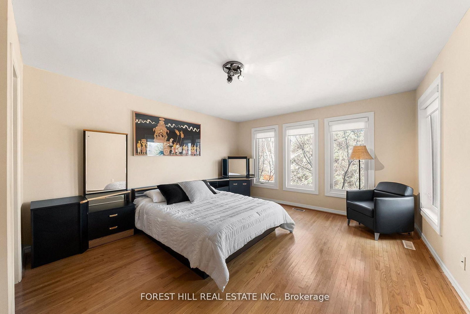 73 Garnier Court • Toronto, ON photo 36
