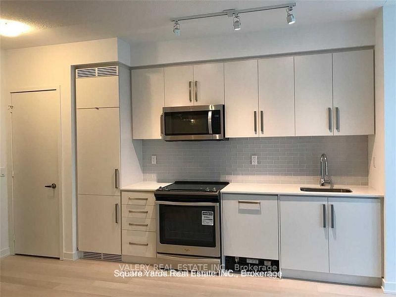 5180 Yonge St Street - Photo 6