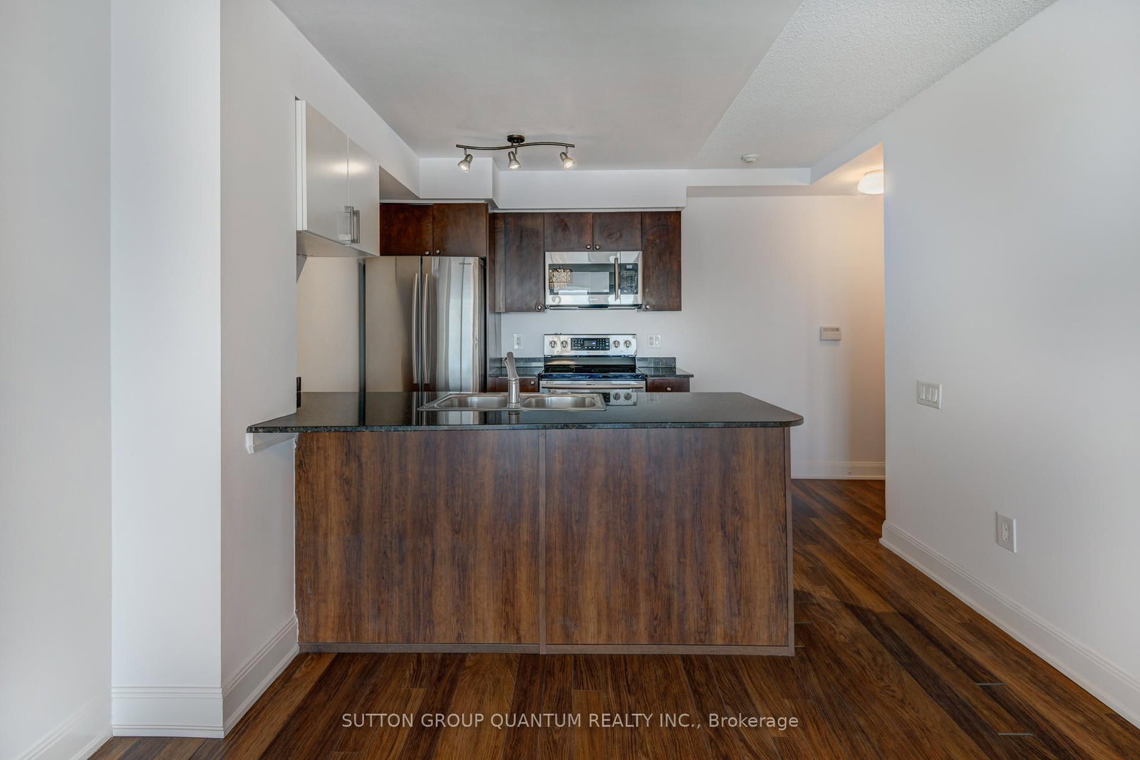 2191 Yonge Street, Unit 3006 - Photo 15