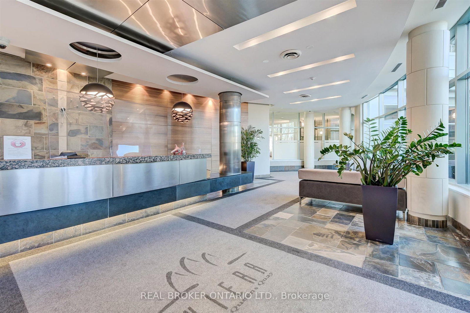 228 Queens Quay W, Unit 1501 - Photo 11