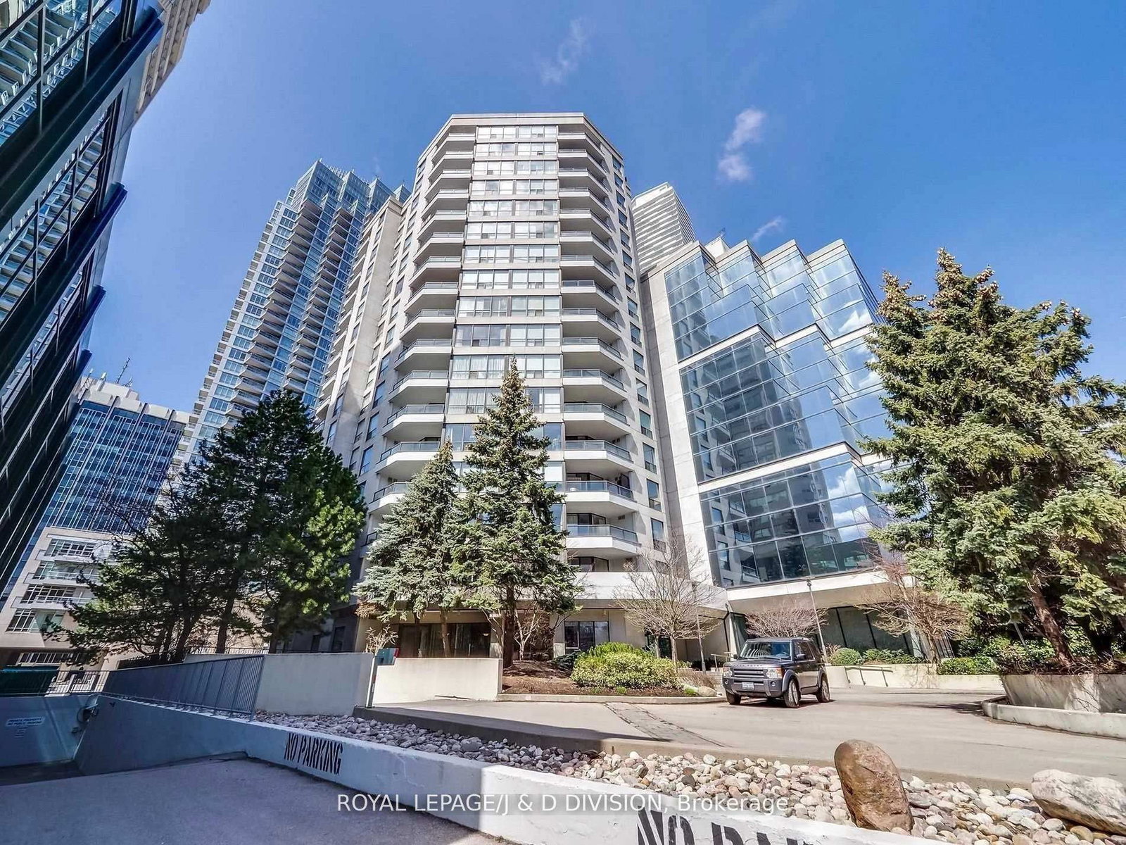 30 Holly Street, Unit 1506