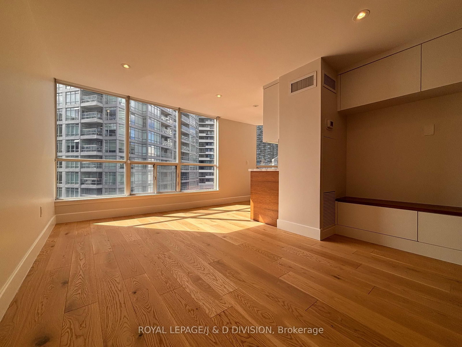 30 Holly Street, Unit 1506 - Photo 11