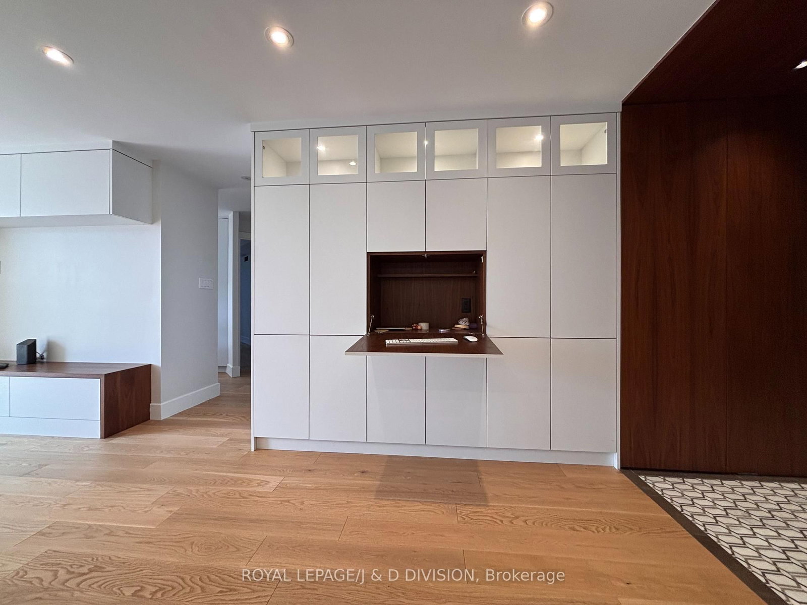 30 Holly Street, Unit 1506 - Photo 9