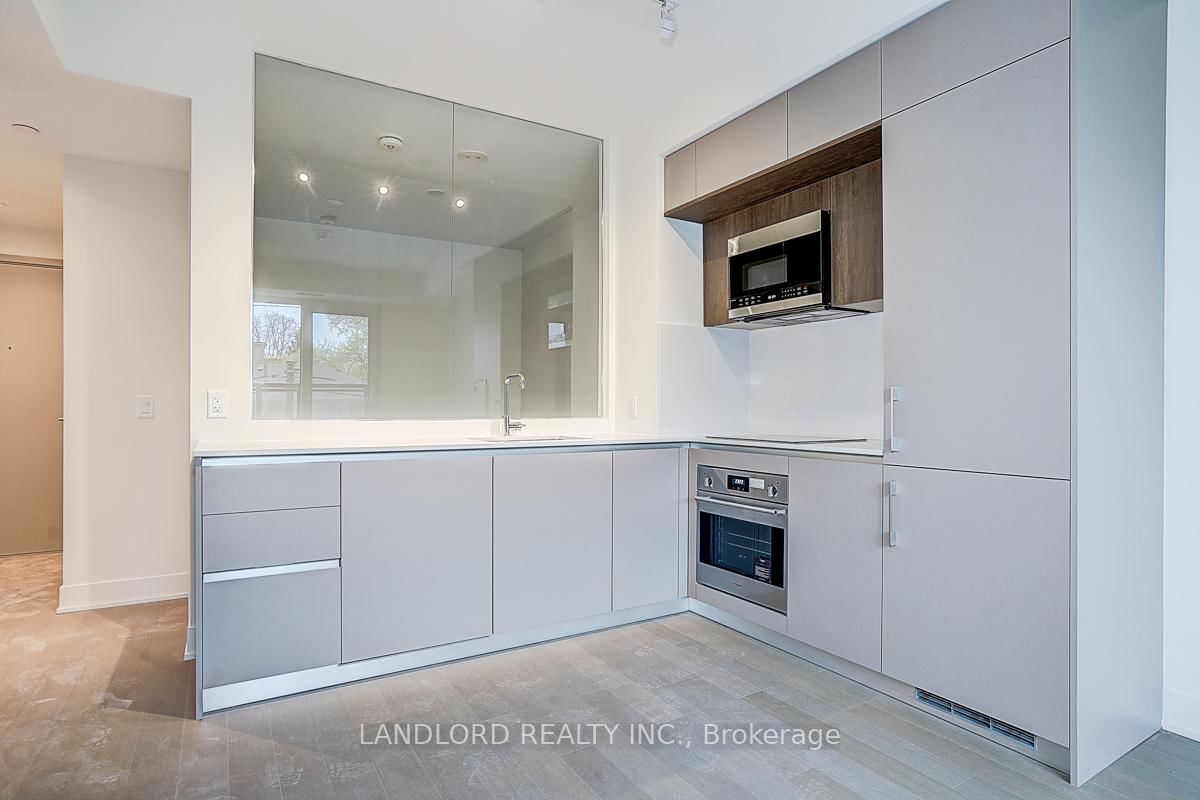 322 Dupont Street, Unit 202 - Photo 15