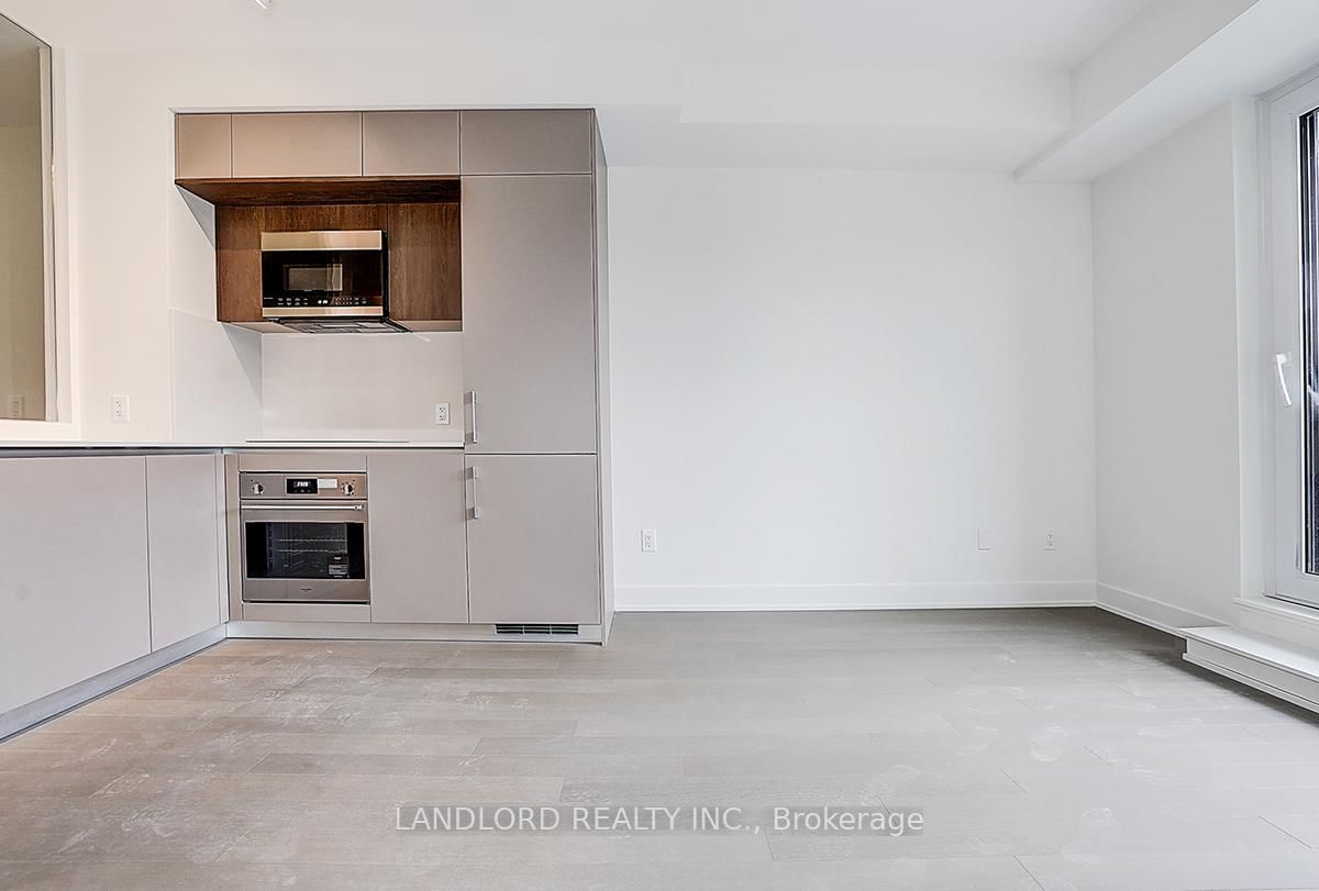 322 Dupont Street, Unit 202 - Photo 22