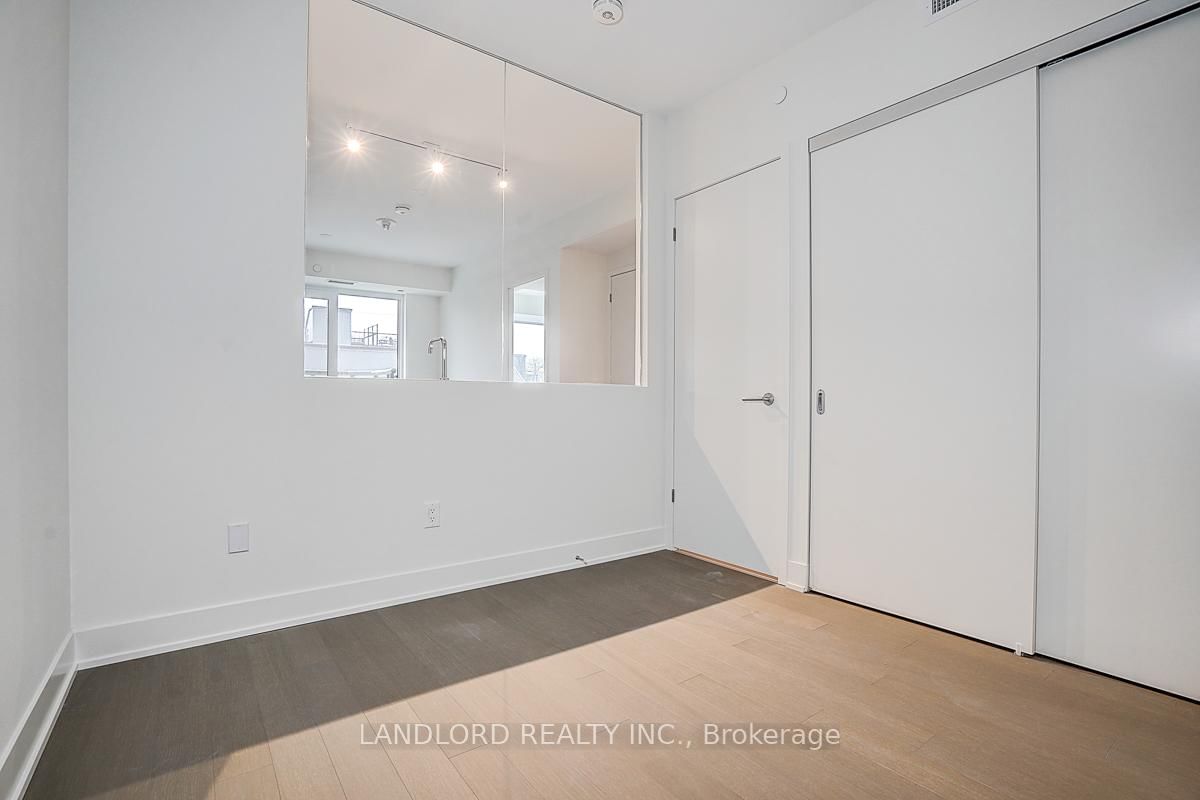 322 Dupont Street, Unit 202 - Photo 29