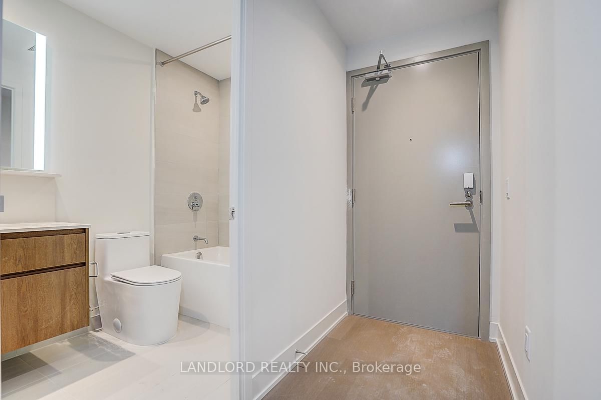 322 Dupont Street, Unit 202 - Photo 5