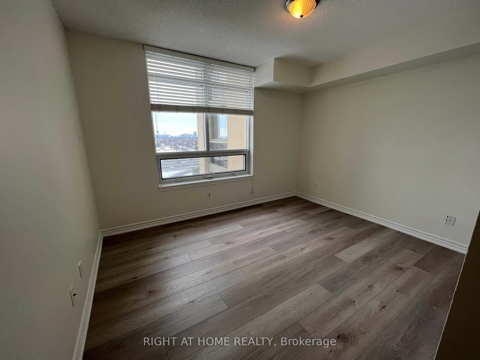18 Kenaston Gardens, Unit 1007 - Photo 13